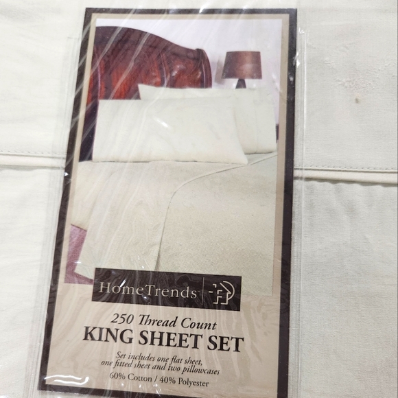 home trends Bedding King Sheet Set Poshmark